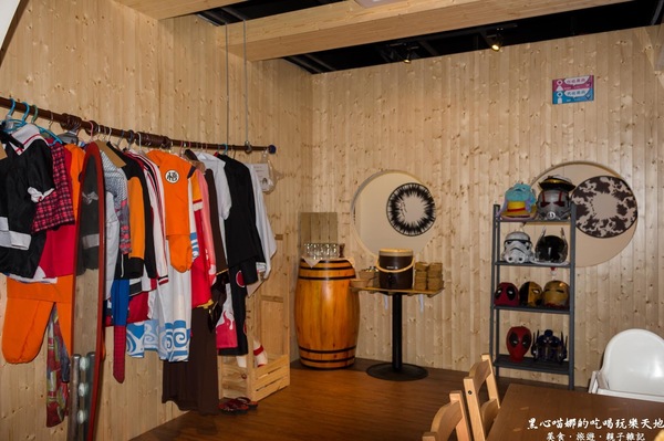 攝飲主題餐廳(原:攝飲動漫主題餐廳):高雄鹽埕︱攝飲動漫主題餐廳 跟孩子一起邊吃邊玩超飛遜~喔!記得買眼,小心提摩的香菇!提摩必需死!!!! 攝飲主題餐廳(原:攝飲動漫主題餐廳):高雄鹽埕︱攝飲動漫主題餐廳 跟孩子一起邊吃邊玩超飛遜~喔!記得買眼,小心提摩的香菇!提摩必需死!!!!