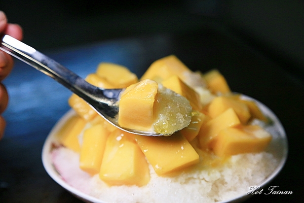 小北阿松冰品養生果汁：【台南美食】小北觀光夜市內人氣老冰店：小北阿松冰品養生果汁