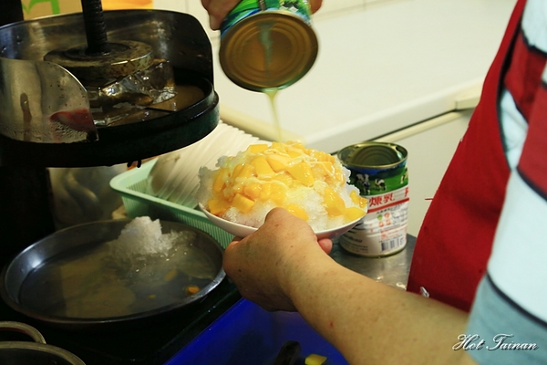 小北阿松冰品養生果汁：【台南美食】小北觀光夜市內人氣老冰店：小北阿松冰品養生果汁