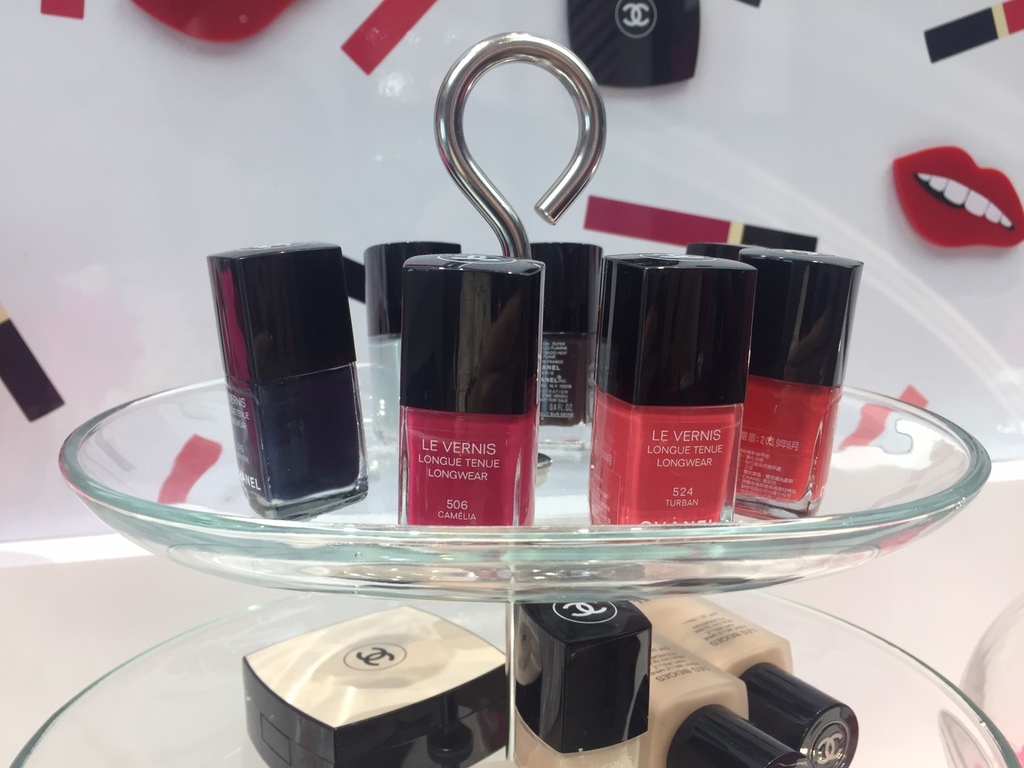 S__53116948 S__53116948