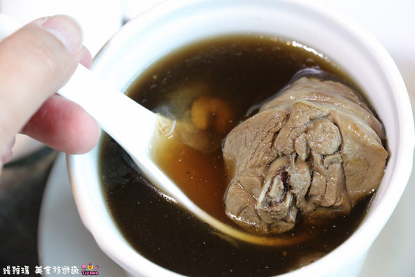 Numeal新食煮藝 柳營店:新食煮藝 柳營店:融入獨門藥膳智慧的蒸燉養生精緻套餐