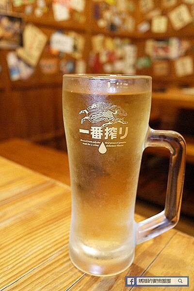 台北中山無菜單料理推薦【微風建一食堂】超狂麵包蟹～讓我吃到有生以來最多蟹黃的一次！