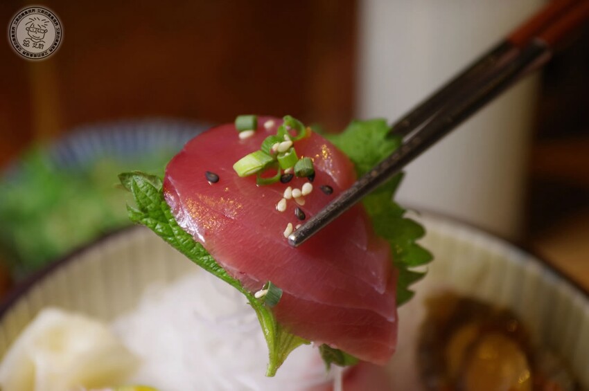 【 日式午餐定食 】沒想到不只無菜單料理好吃，就連中午的日式定食都非常精緻划算又美味！