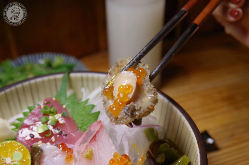 【 日式午餐定食 】沒想到不只無菜單料理好吃，就連中午的日式定食都非常精緻划算又美味！