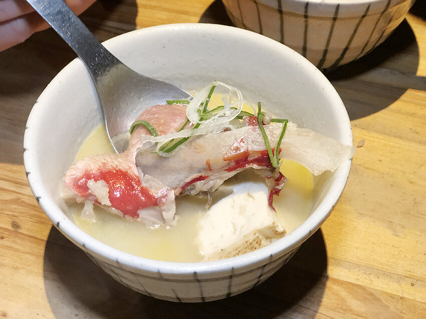 東區海膽,忠孝復興海膽,忠孝復興氣氛居酒屋,忠孝復興氣氛日式料理,中影大樓,中影大樓美食,中影大樓巷弄美食,遼寧夜市美食,遼寧夜市居酒屋