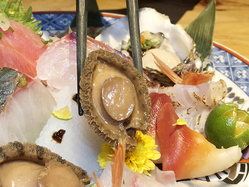 東區海膽,忠孝復興海膽,忠孝復興氣氛居酒屋,忠孝復興氣氛日式料理,中影大樓,中影大樓美食,中影大樓巷弄美食,遼寧夜市美食,遼寧夜市居酒屋