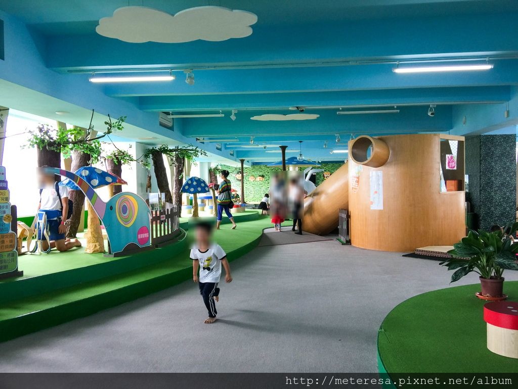 1495379751-1563965115_l 1495379751-1563965115_l