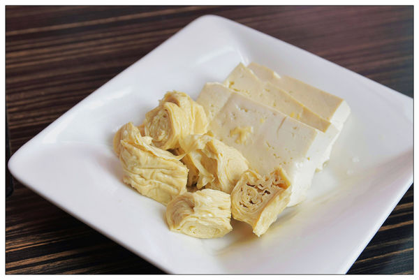 DSC_7465.1.jpg DSC_7465.1.jpg