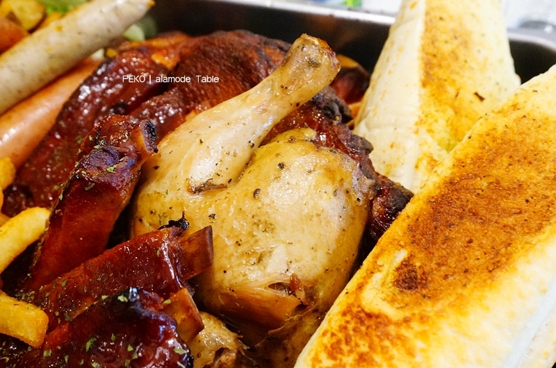 東區美食.alamode Table.大份量美食.東區聚餐餐廳.大盤子分享餐.就是愛吃肉分享餐.大盤子餐廳.國父紀念館美食.alamode Table菜單.