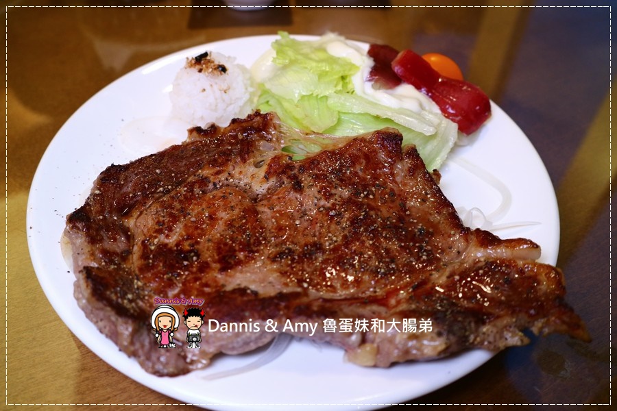 20170605《新竹湖口工業區美食》精華牛排館。平價大份量。菲力牛排。神戶牛排。無限享用自助吧。聚餐推薦︱免費停車場。免服務費（影片） (14).jpg