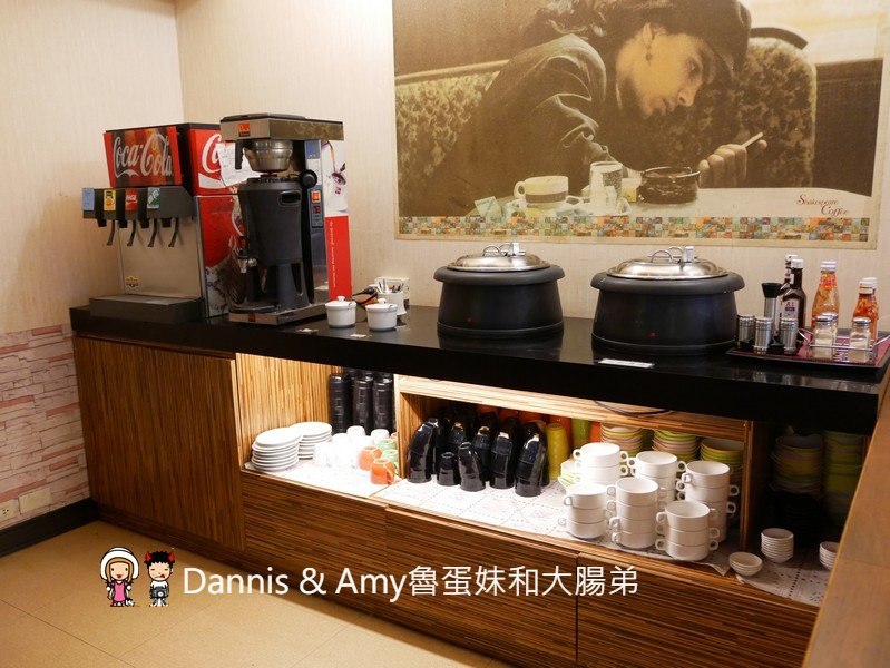 《新竹湖口工業區美食》精華食集。限量日式昆布高湯火鍋晚了就吃不到x平價大份量牛排。冰淇淋湯品甜品飲料吃到飽︱湖口聚餐好去處。免費停車場免服務費（影片）