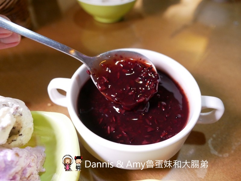 《新竹湖口工業區美食》精華食集。限量日式昆布高湯火鍋晚了就吃不到x平價大份量牛排。冰淇淋湯品甜品飲料吃到飽︱湖口聚餐好去處。免費停車場免服務費（影片）