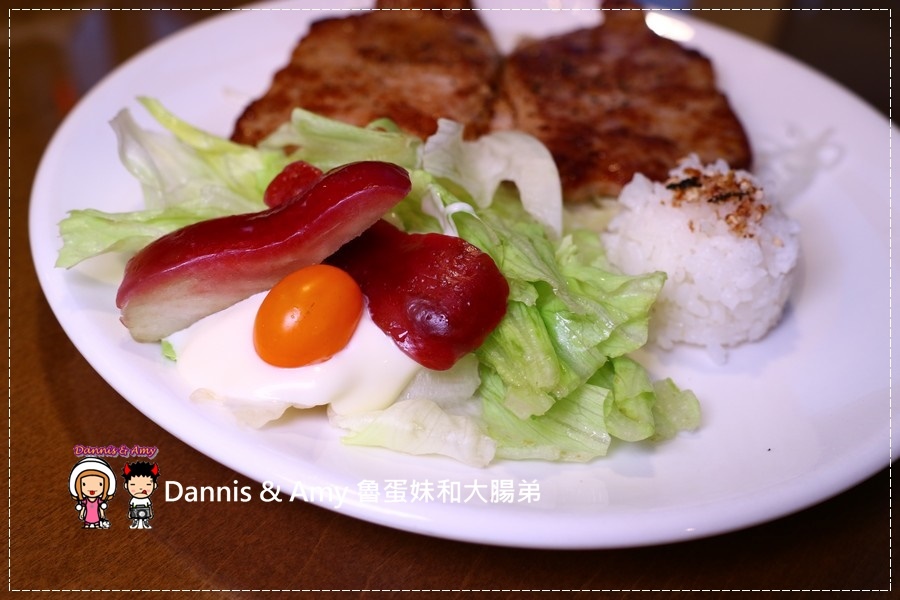 20170605《新竹湖口工業區美食》精華牛排館。平價大份量。菲力牛排。神戶牛排。無限享用自助吧。聚餐推薦︱免費停車場。免服務費（影片） (23).jpg