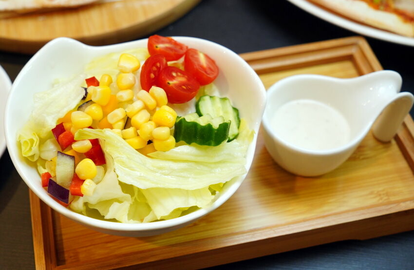 【大溪老街】卡薩義式披薩.現點現做手工薄脆美味披薩! 也是親子餐廳!