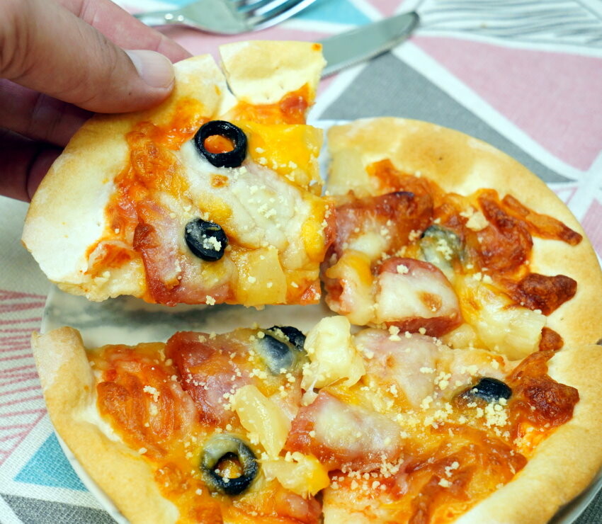 【大溪老街】卡薩義式披薩.現點現做手工薄脆美味披薩! 也是親子餐廳!