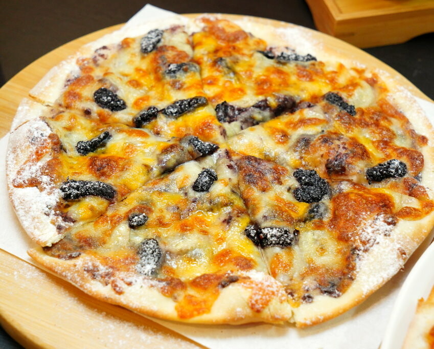 【大溪老街】卡薩義式披薩.現點現做手工薄脆美味披薩! 也是親子餐廳!