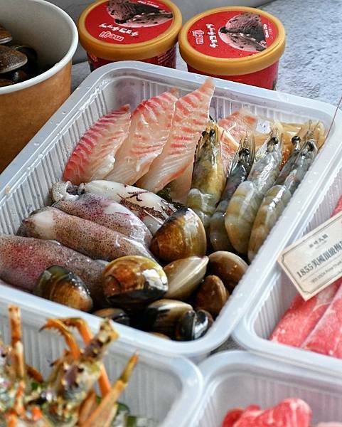 【新北板橋】樂崎火鍋 板橋店,父親節霸氣龍蝦套餐,送明治冰淇淋,滿額500送活蛤蠣,買越多送越多