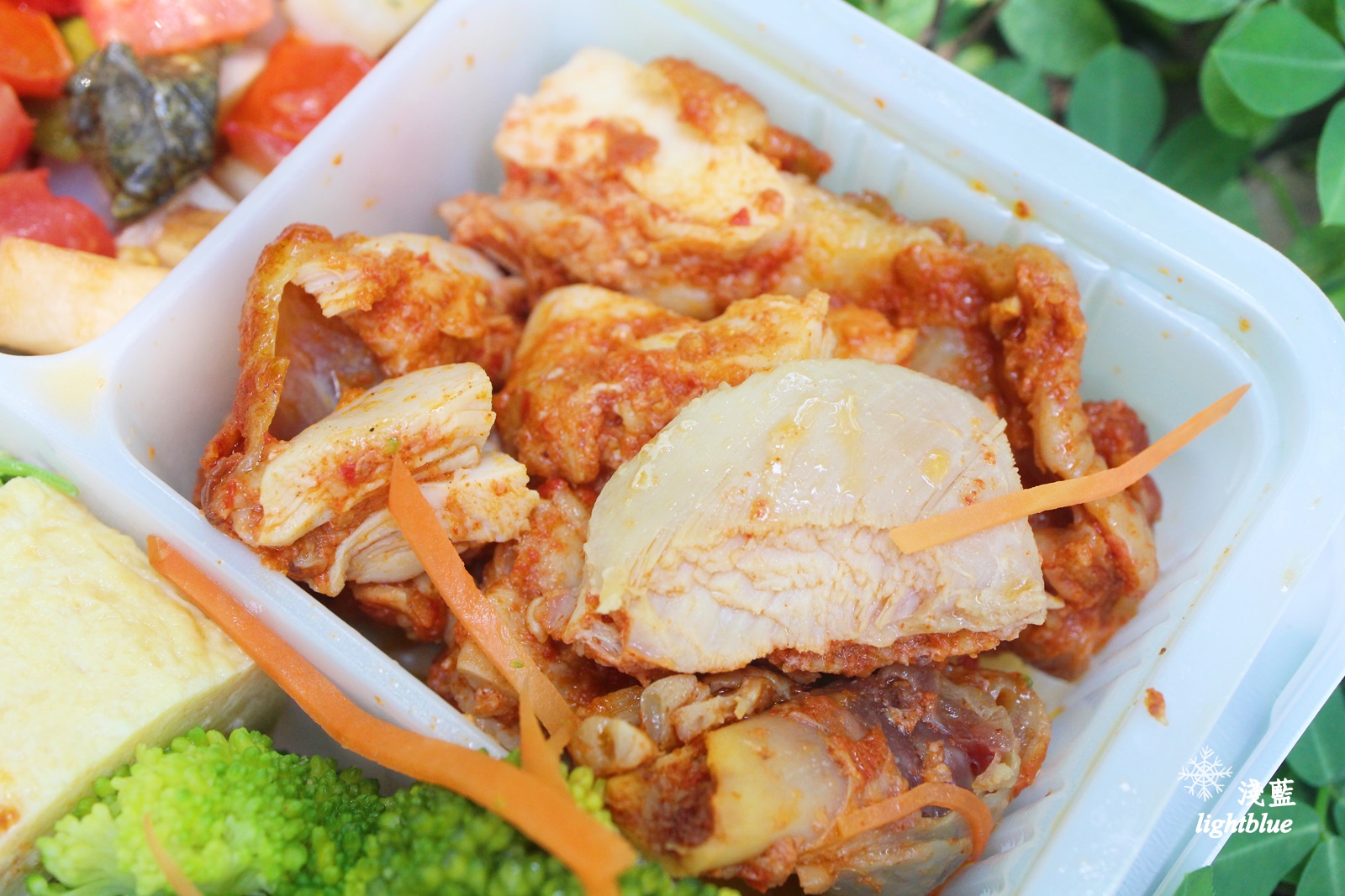 午餐外送/自取餐盒：蜂鳥食堂～多蔬菜，減油不清淡的美味健康飯盒，app訂購結帳好方便