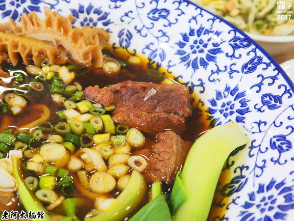 老阿太麵館：老阿太麵館，老上海的好手藝，牛肉麵風味獨特