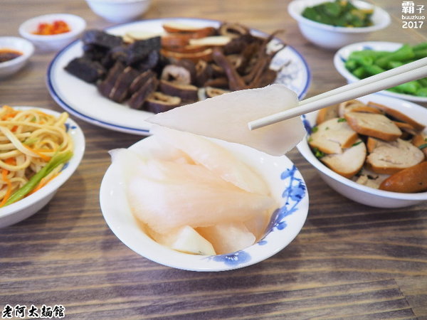 老阿太麵館：老阿太麵館，老上海的好手藝，牛肉麵風味獨特
