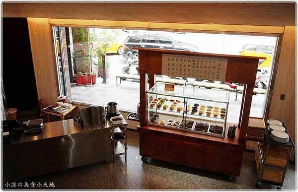 老阿太麵館：台中西區』老阿太麵館║科博館川菜美食，牛肉麵VS肉排麵，滿足各方老饕，記憶中的樸實味道