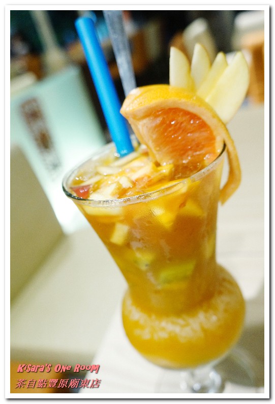 茶自點(豐原廟東店)：豐原泡沫紅茶店．夜市外的休閒美食歇脚新選擇──茶自點豐原廟東店