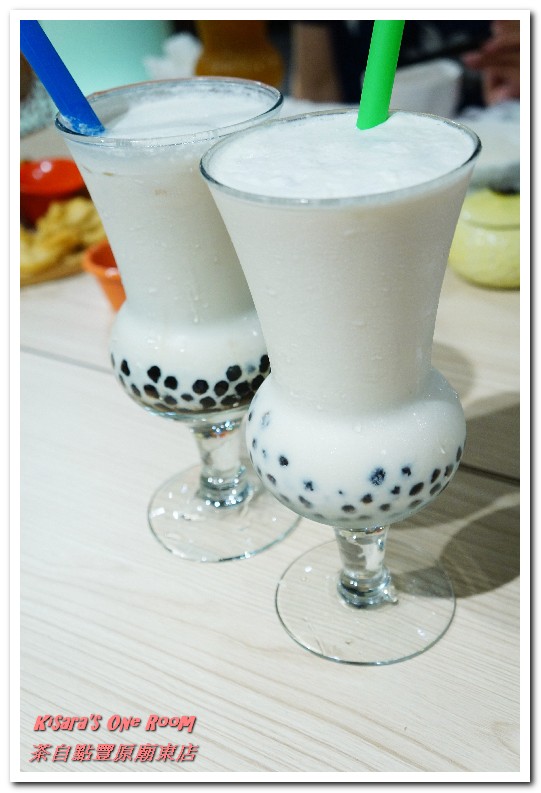 茶自點(豐原廟東店)：豐原泡沫紅茶店．夜市外的休閒美食歇脚新選擇──茶自點豐原廟東店