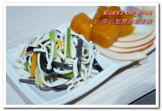 茶自點(豐原廟東店)：豐原泡沫紅茶店．夜市外的休閒美食歇脚新選擇──茶自點豐原廟東店