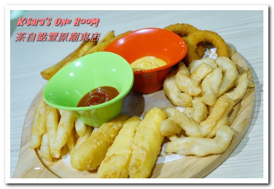 茶自點(豐原廟東店)：豐原泡沫紅茶店．夜市外的休閒美食歇脚新選擇──茶自點豐原廟東店