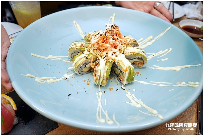 【台北內湖美食】九尾韓國豆腐煲連鎖專賣店.韓式料理店也有賣日本料理!當季食材創意料理,好看又好吃!