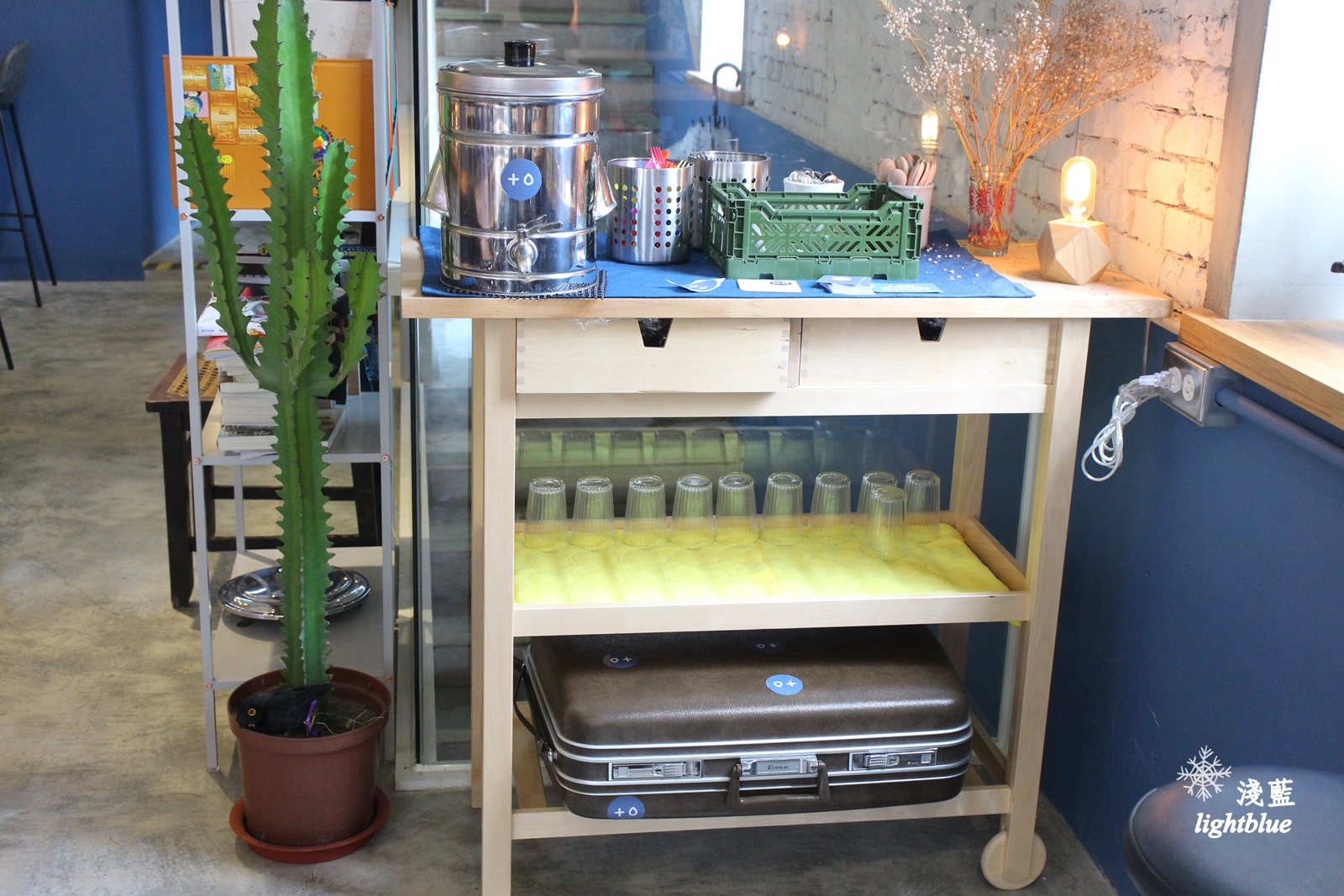 [ 中山站．長安東路美食 ] 淺藍 × 呷滴 Jia Dee～舒服的環境、有個性的二樓甜點