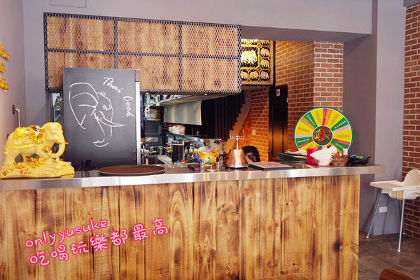 （FoOd桃園)♥獨特新食法泰式定食料理【Thai Cook泰酷】桃園區工業風裝潢的美食餐廳