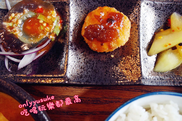 （FoOd桃園)♥獨特新食法泰式定食料理【Thai Cook泰酷】桃園區工業風裝潢的美食餐廳