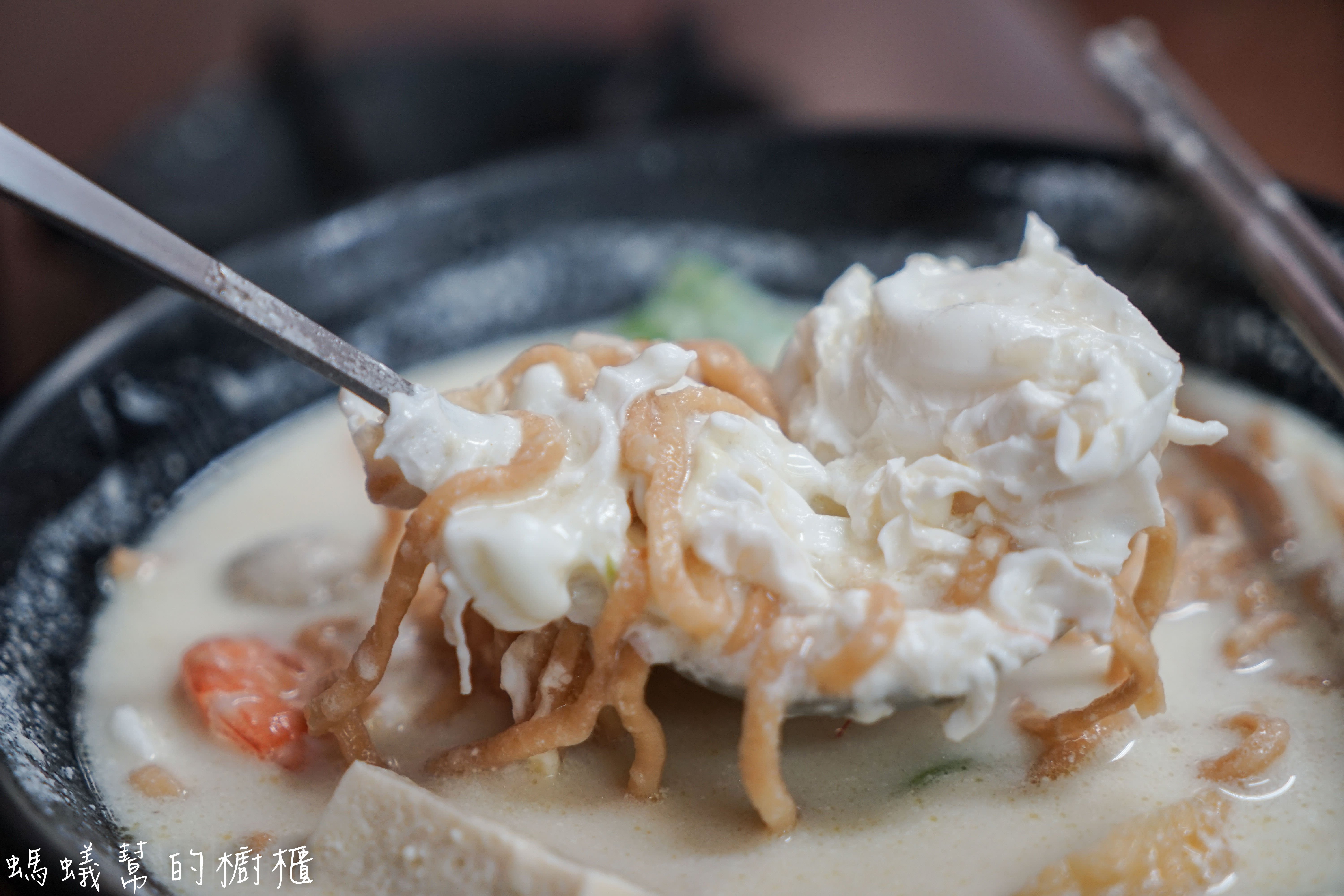 彰化市水煮意麵食鍋燒專賣店|招牌熱炒鱔魚意麵，每天售完為止！自家熬煮昆布湯頭，鍋燒料多豐富。 - 螞蟻幫的櫥櫃