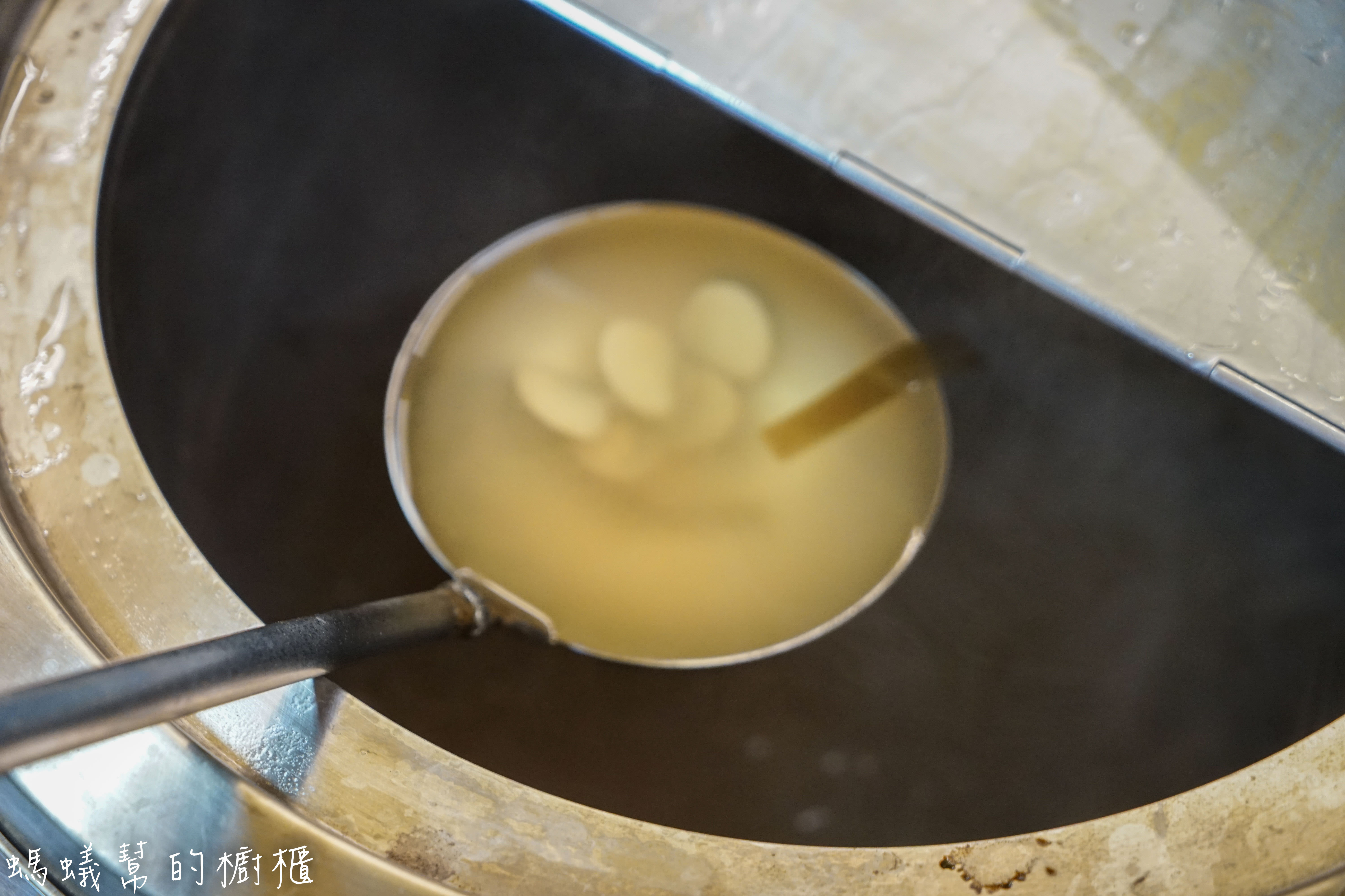 彰化市水煮意麵食鍋燒專賣店|招牌熱炒鱔魚意麵，每天售完為止！自家熬煮昆布湯頭，鍋燒料多豐富。 - 螞蟻幫的櫥櫃