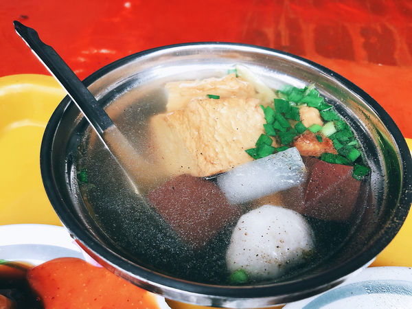 台中 < 王家菜頭粿糯米腸 > 第二市場小吃 2020.02.16