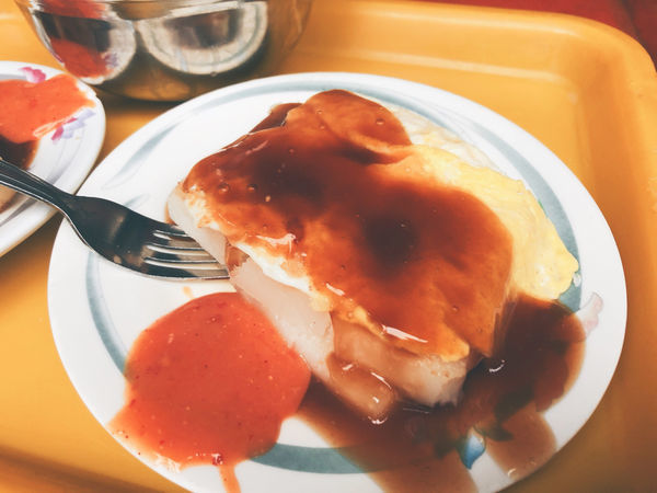 台中 < 王家菜頭粿糯米腸 > 第二市場小吃 2020.02.16