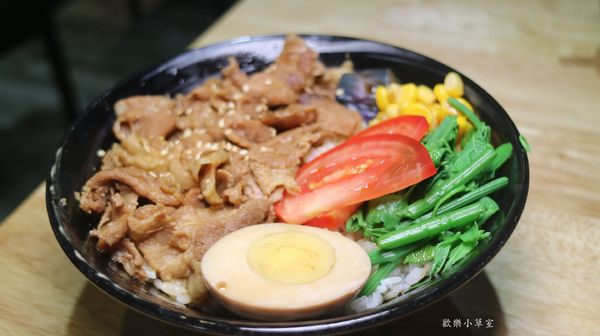 饕鮮屋平價丼飯:【台北美食】高CP值丼飯,饕鮮屋平價丼飯@捷運石牌站/石牌商圈/石牌綜合市場