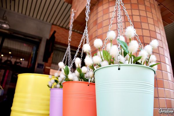 【台中。美食】 北區 / 芙露愛思 F.lu ICE，黃綠紅三色繽紛雪花冰，粉色系的工業風格，少女拍照夢幻系列，IG熱門打卡景點