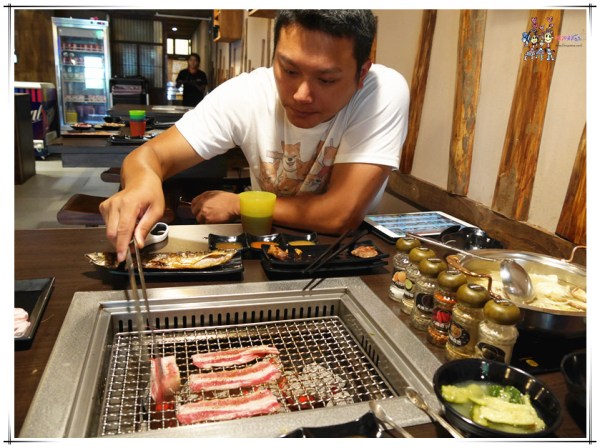 【桃園美食】一燒十味昭和園內壢省桃店~超好停車用IPAD點餐的燒肉吃到飽