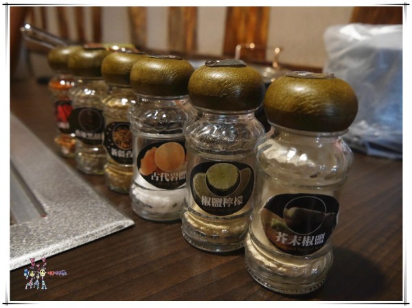 【桃園美食】一燒十味昭和園內壢省桃店~超好停車用IPAD點餐的燒肉吃到飽