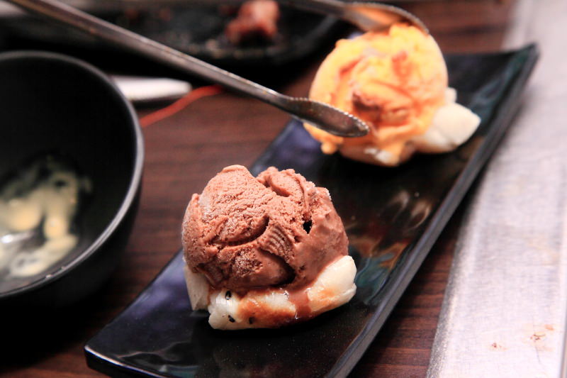 [桃園內壢]桃園燒烤吃到飽推薦，數十種食材隨你吃到飽，I PAD點餐絕不漏單！一燒十味昭和園-內壢省桃店 - 大手牽小手。玩樂趣