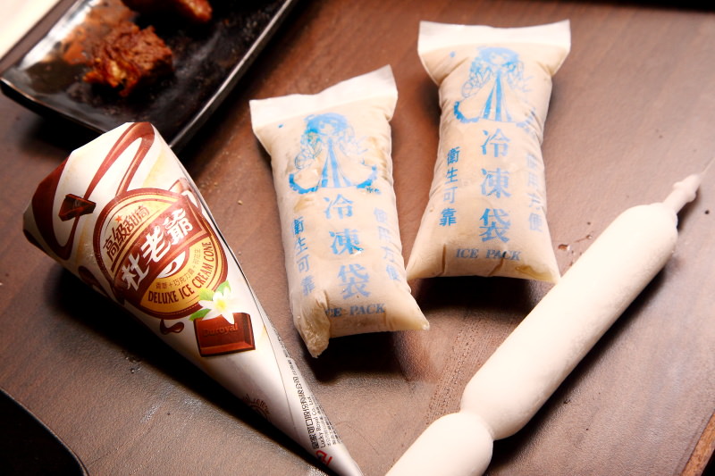 [桃園內壢]桃園燒烤吃到飽推薦，數十種食材隨你吃到飽，I PAD點餐絕不漏單！一燒十味昭和園-內壢省桃店 - 大手牽小手。玩樂趣