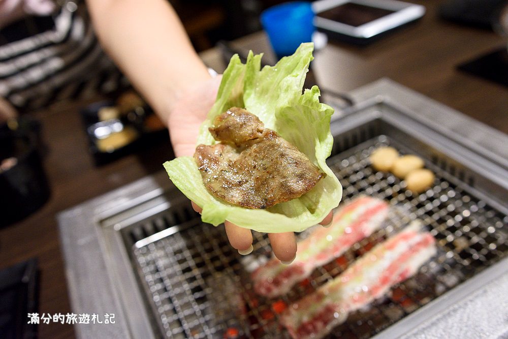 桃園市美食》一燒十味昭和園(內壢省桃店) 日式燒肉火鍋吃到飽 下班後相邀聚餐的好地方 - 滿分的旅遊札記