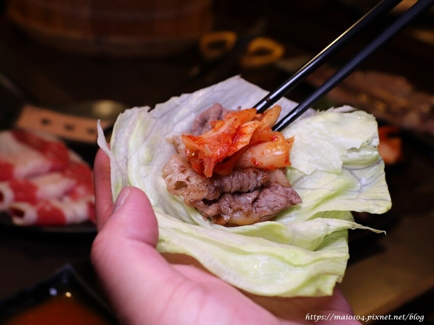 桃園中壢美食｜一燒十味昭和園內壢省桃店～火烤兩吃吃到飽、龍蝦吃到飽，自助吧冷飲、冰淇淋無限供應