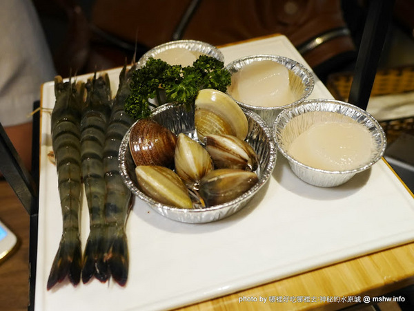 茶六燒肉堂-朝富店：【食記】台中茶六燒肉堂-台中朝富店@西屯朝馬CBD&秋紅谷 : 輕井澤燒肉力作？ 豬的種類建議可以再多些