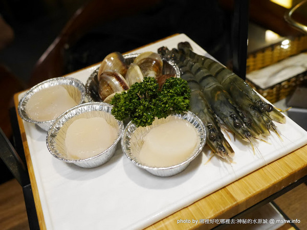 茶六燒肉堂-朝富店：【食記】台中茶六燒肉堂-台中朝富店@西屯朝馬CBD&秋紅谷 : 輕井澤燒肉力作？ 豬的種類建議可以再多些