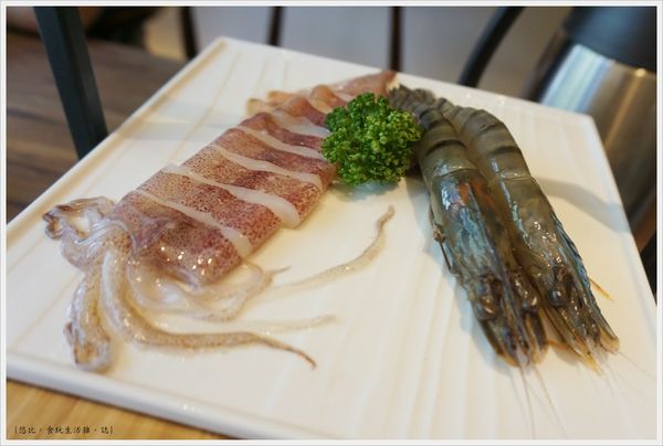 茶六燒肉-61-海鮮拼盤.JPG