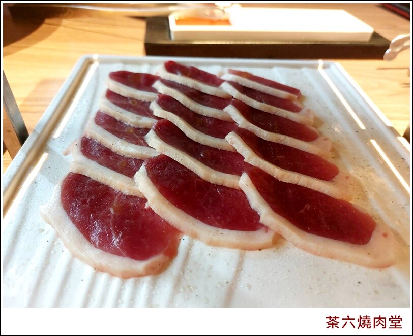 台中市西屯區茶六燒肉堂(新朝富店)|亮麗大器的舒適環境,各式套餐任君挑選,體驗肉鮮味美的燒肉饗宴,您還不趕緊預約起來~