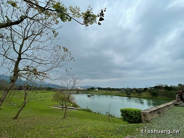 2020年宜蘭爆紅熱門IG打卡景點｜冬山河生態綠舟｜大樹公、神秘隧道媲美地中海山洞